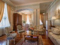 Крымский бриз, гостиная.