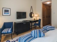 Маша спальня..