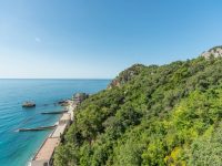 Пляж санатория