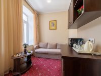 кухня Джуниора Сьют