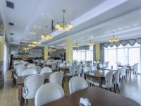 обеденный зал.